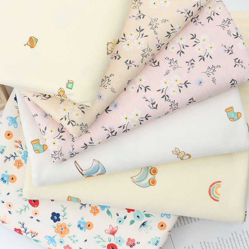 Baby Clothing For Bed - Dicker, elastischer, bedruckter Strickstoff aus reiner