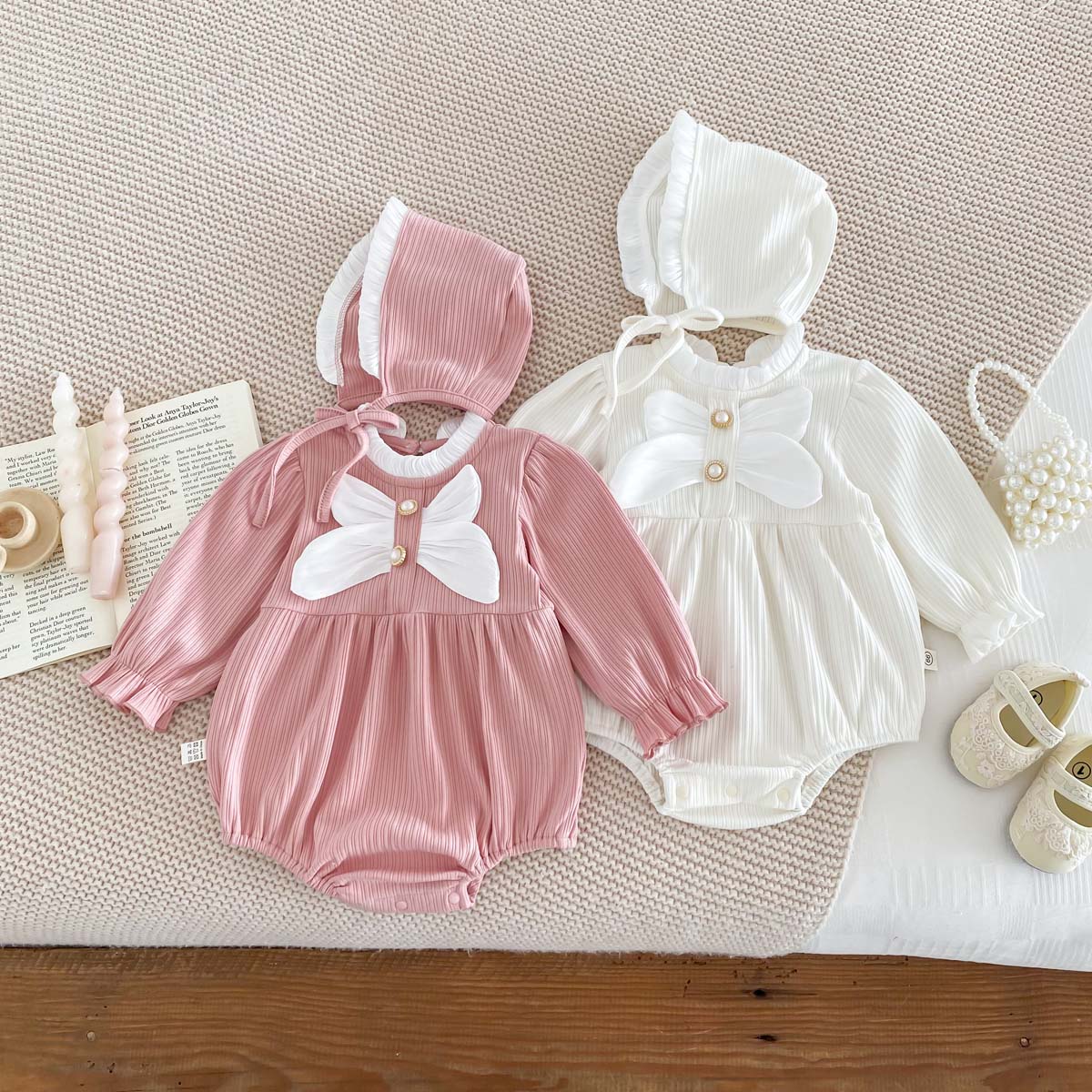 Herbst Baby Strampler mit Hut  – Baby Clothing Display Stand Bewertung und Preis