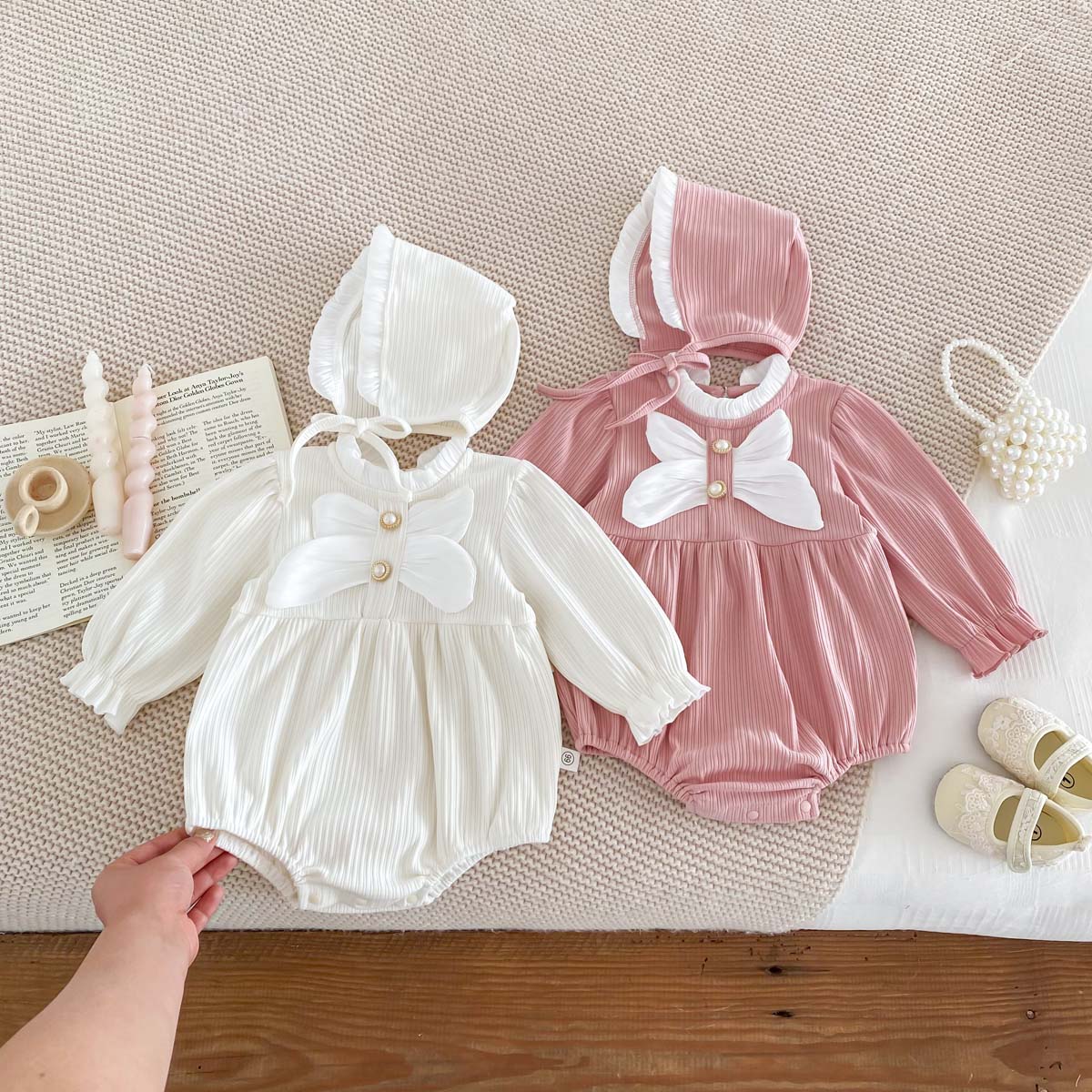 Herbst Baby Strampler mit Hut  – Baby Clothing Display Stand Bewertung und Preis